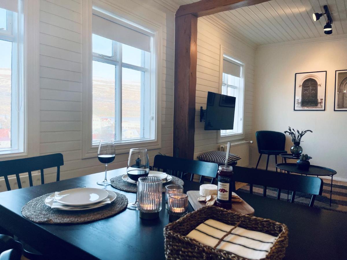 Day Dream Central Akureyri Three Bedroom Apt Dış mekan fotoğraf
