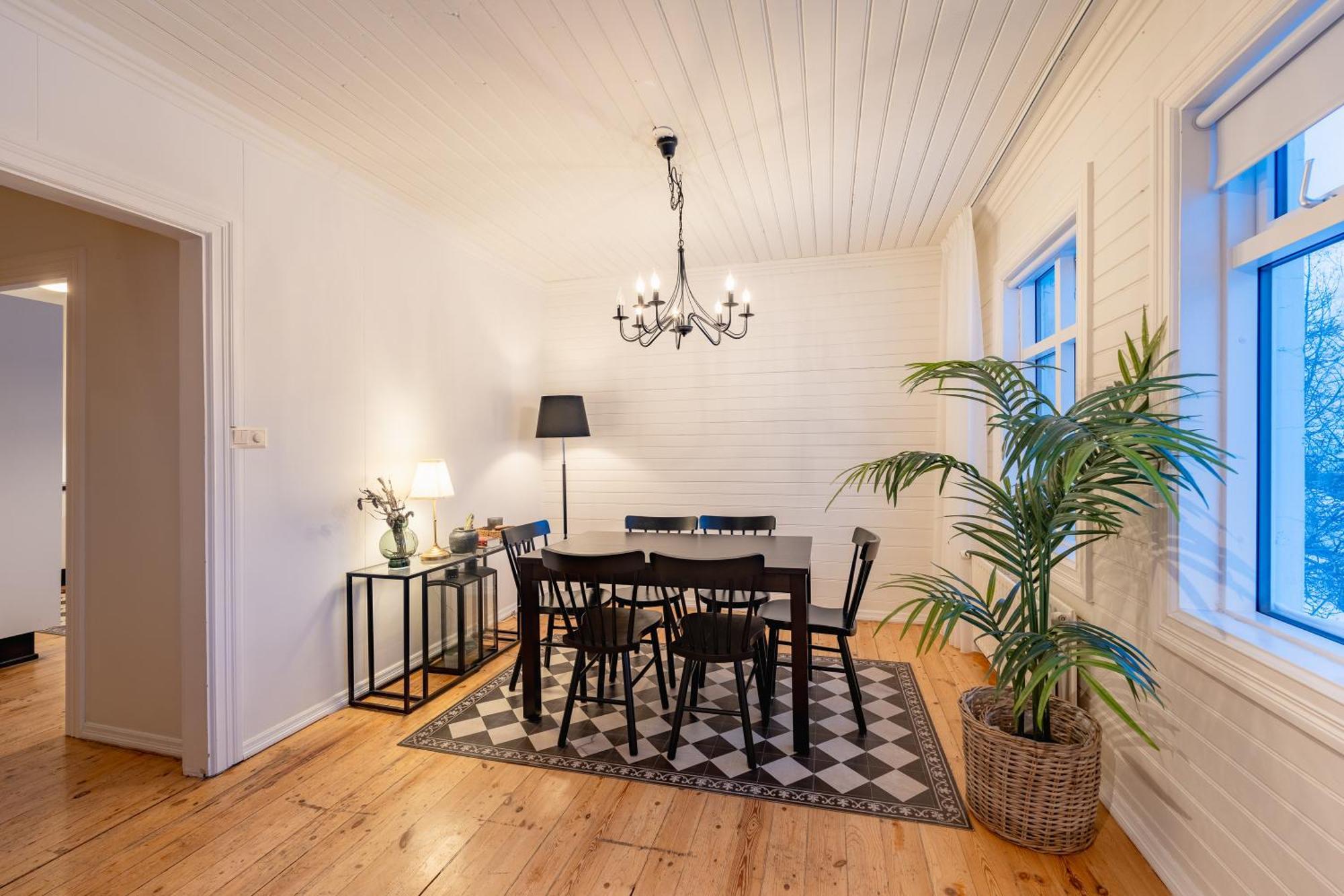Day Dream Central Akureyri Three Bedroom Apt Dış mekan fotoğraf