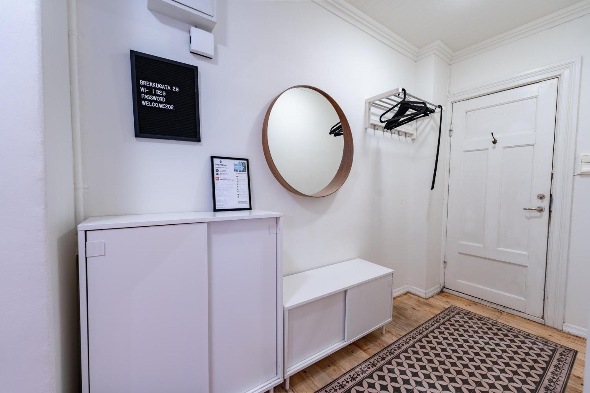 Day Dream Central Akureyri Three Bedroom Apt Dış mekan fotoğraf