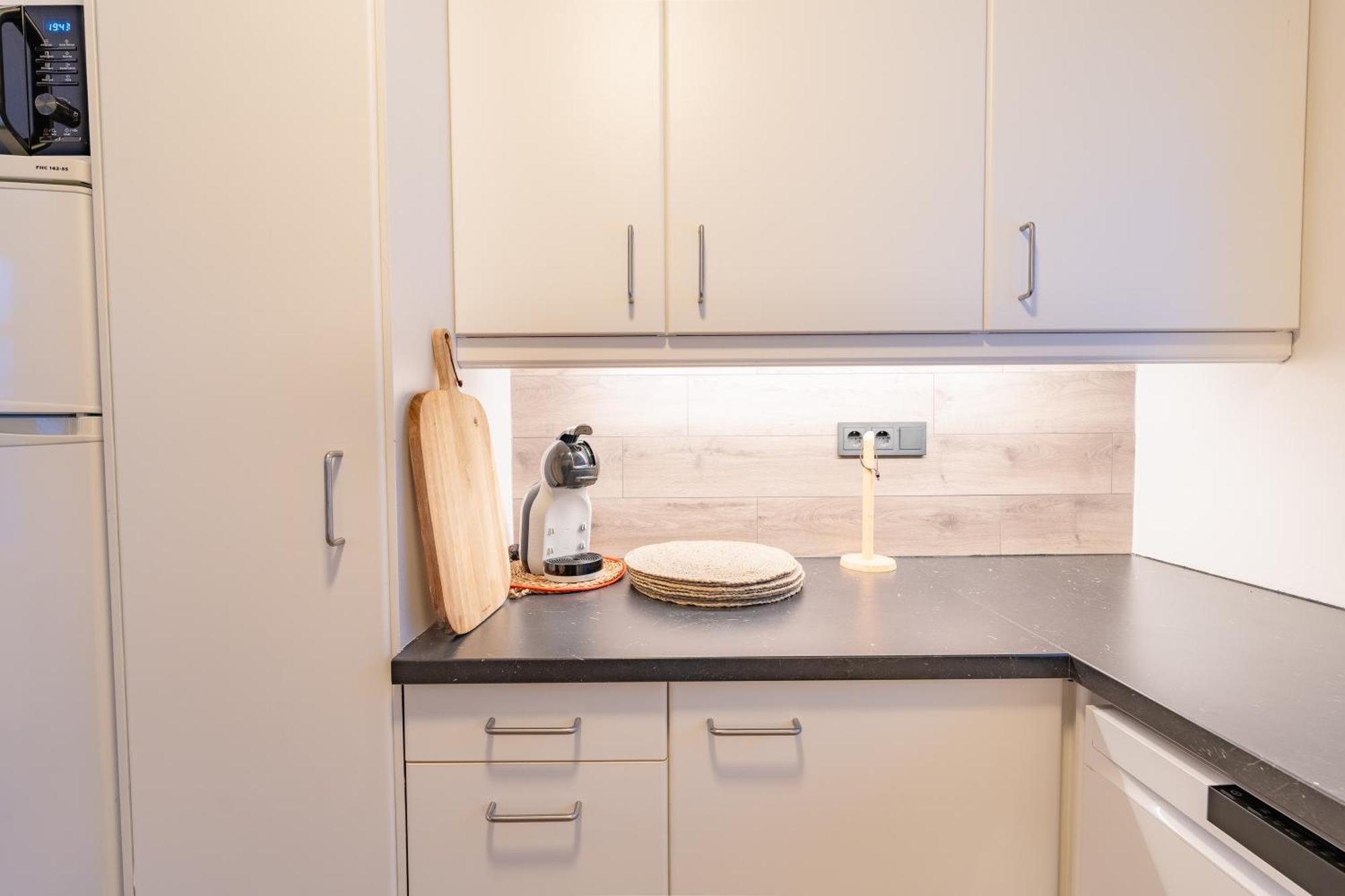 Day Dream Central Akureyri Three Bedroom Apt Dış mekan fotoğraf